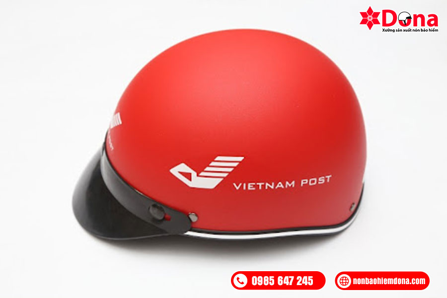 In logo mũ bảo hiểm giúp tăng nhận diện thương hiệu