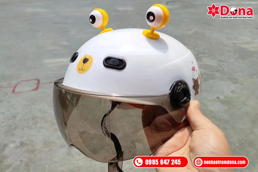 Gắn phụ kiện cho mũ bảo hiểm