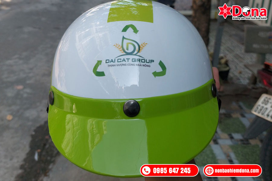 Mũ bảo hiểm in logo theo yêu cầu đẹp