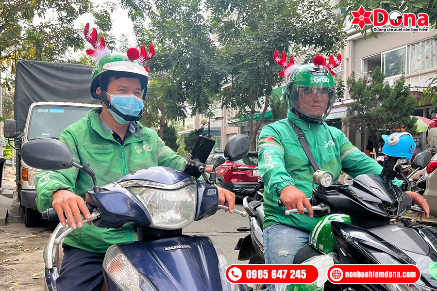 Nón bảo hiểm sừng tuần lộc