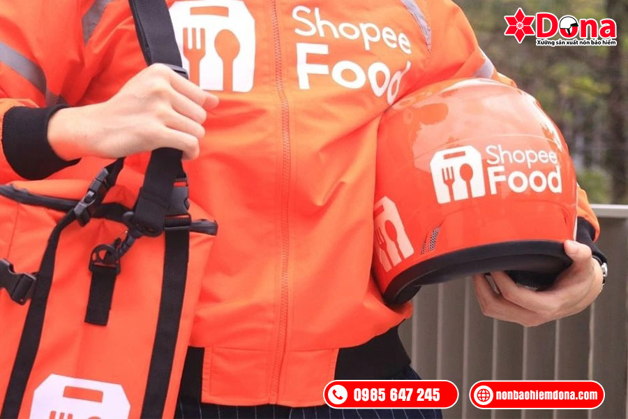 Nón bảo hiểm in logo Shopee Food tạo nên sự khác biệt