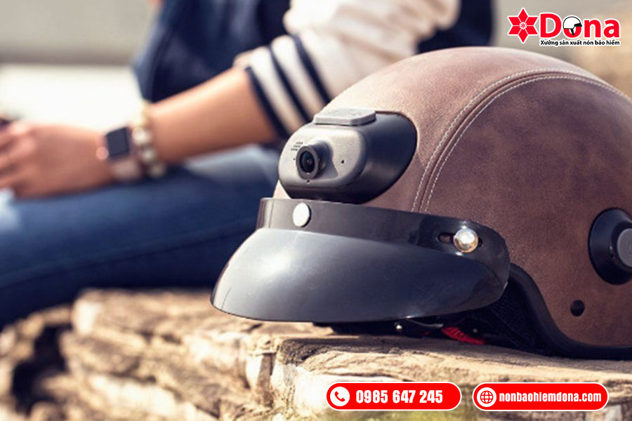 Camera hành trình - Thiết bị cần thiết cho những chuyến đi xa
