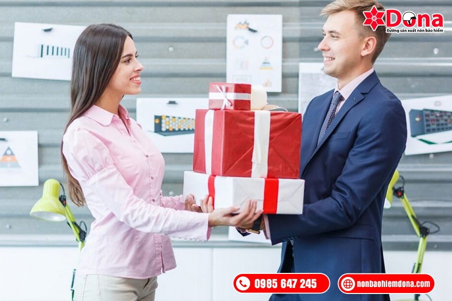 Quà tặng cho đối tác nước ngoài